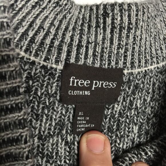 Free Press Pullover Sweater Plaited Long Sleeve Sweater Mock Neck Black Size XL - Picture 7 of 8